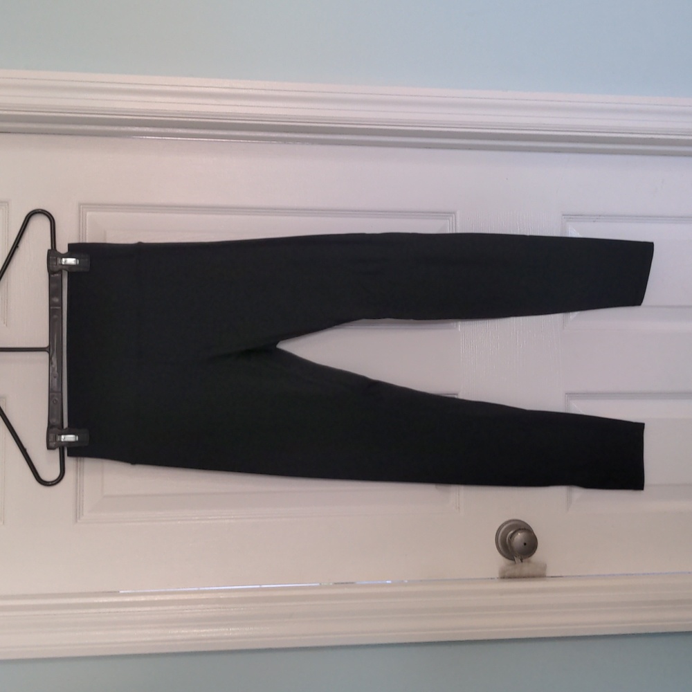Zyia Perfect Black Leggings